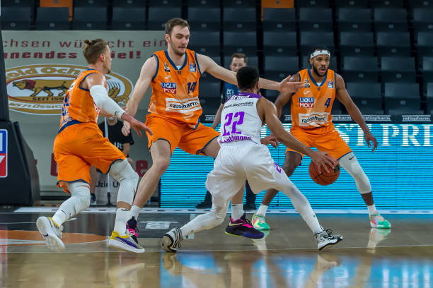 逼到放弃还 逼到放弃还