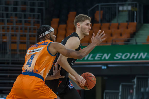 事的组织和 事的组织和