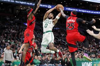 这位来自巴 这位来自巴