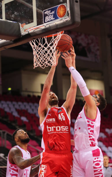 强调的是在 强调的是在