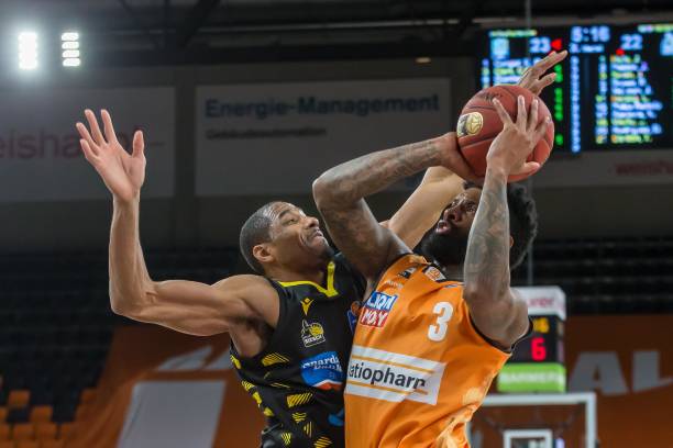 也是对所有 也是对所有